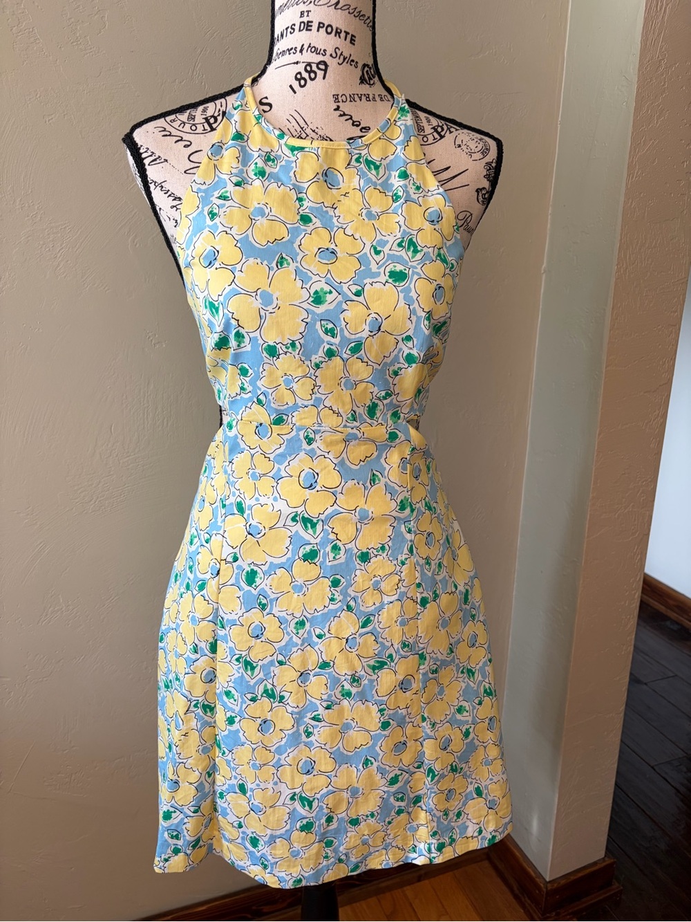 Zara Yellow Floral Backless Halter Dress on Light Blue Size L